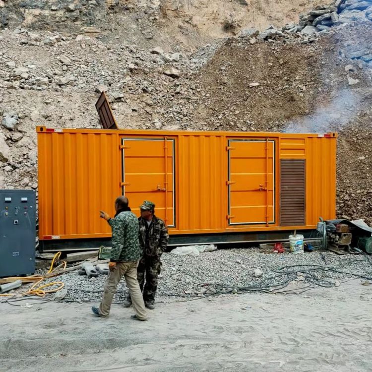 吴起如何选择适合自己的 800KW 柴油发电机组？