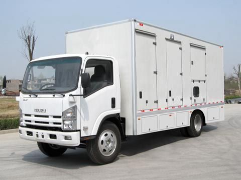 吴起如何判断冬季柴油发电机组启动失败是由电气系统故障引起的？